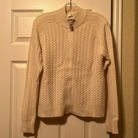 Neiman Marcus Sweaters - Neiman Marcus Cream Zip Cashmere Cardigan